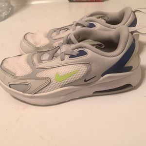Used! Nike Airmax kids! Comfortable!